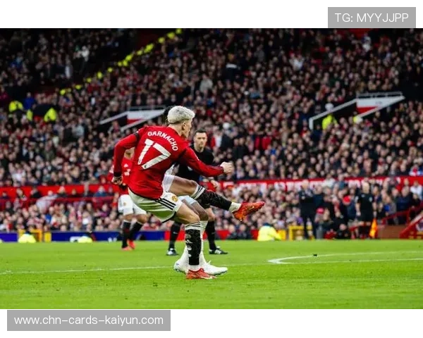 英超曼联角球破门,客场实现漂亮回击